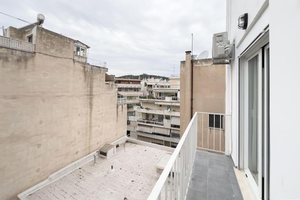 Spacious Penthouse Near Downtown Atene Esterno foto