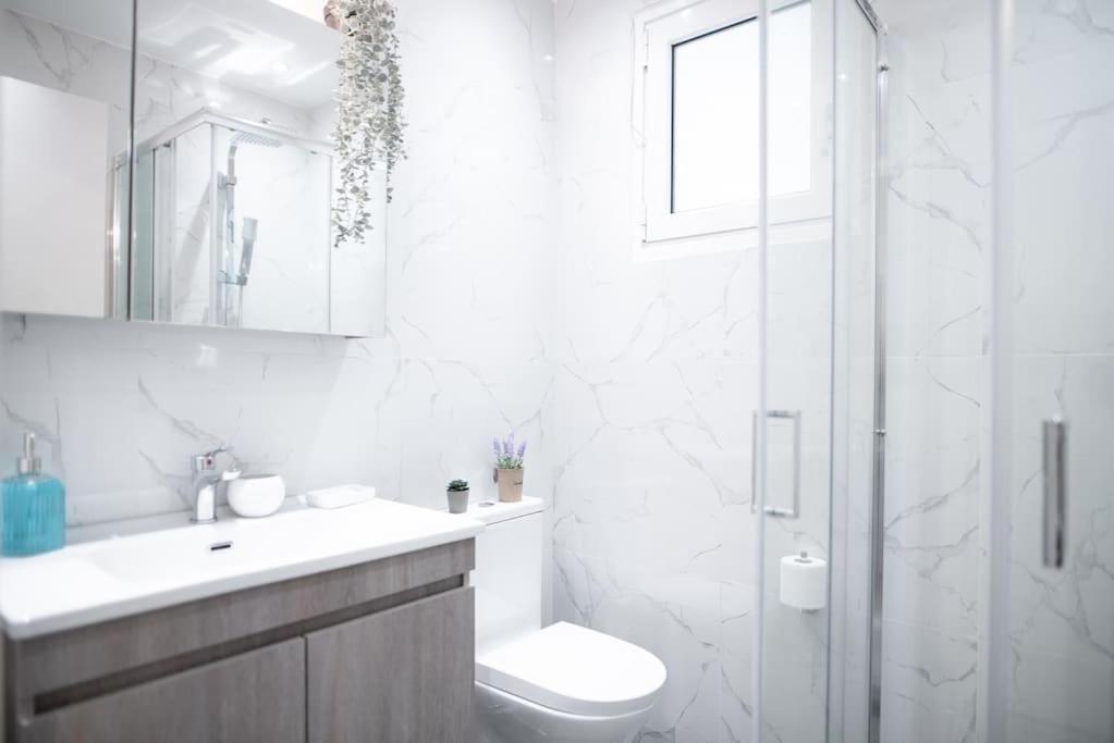 Spacious Penthouse Near Downtown Atene Esterno foto