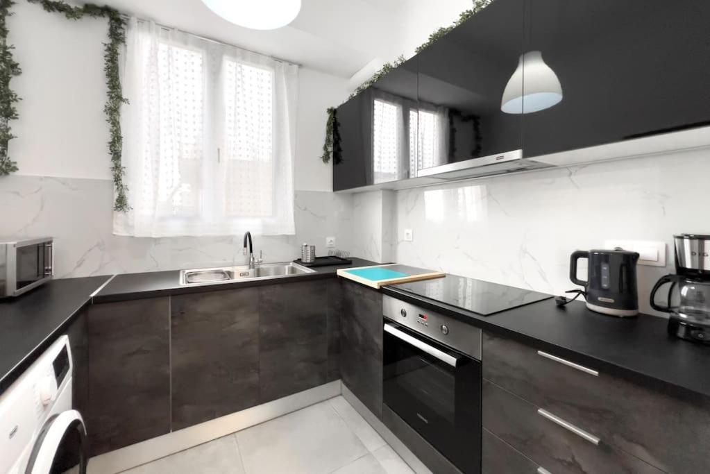 Spacious Penthouse Near Downtown Atene Esterno foto