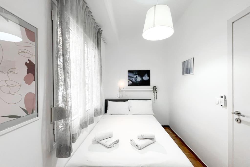 Spacious Penthouse Near Downtown Atene Esterno foto