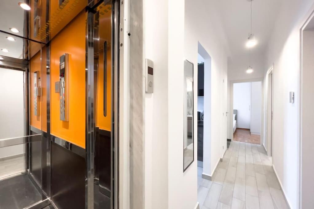 Spacious Penthouse Near Downtown Atene Esterno foto